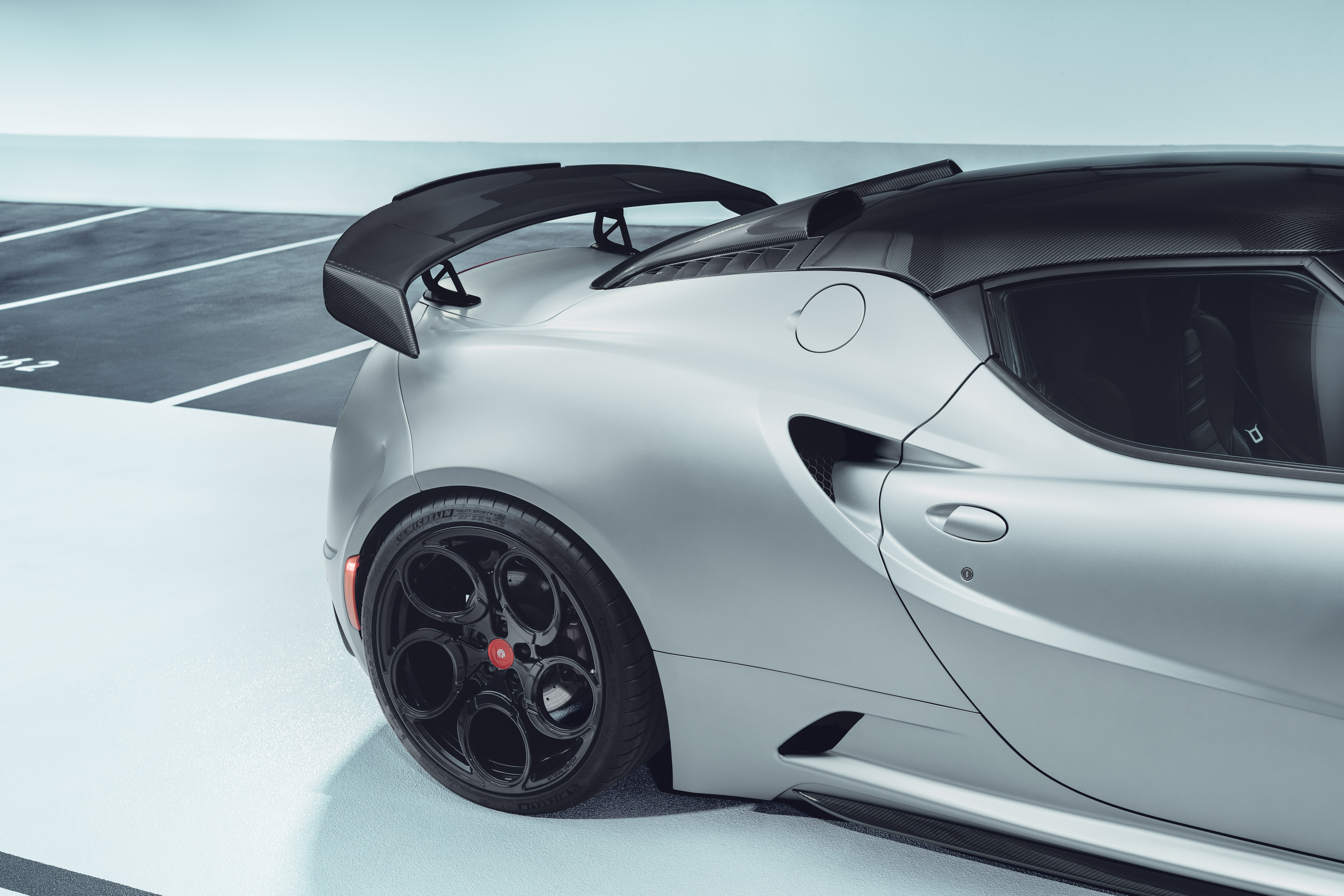 4C CARBON SDF70 HECKSPOILER